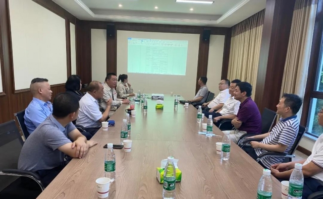 荆州市政协主席等领导亲临虾青素基地，为民族品牌“艾诗特”产业升级出谋划策